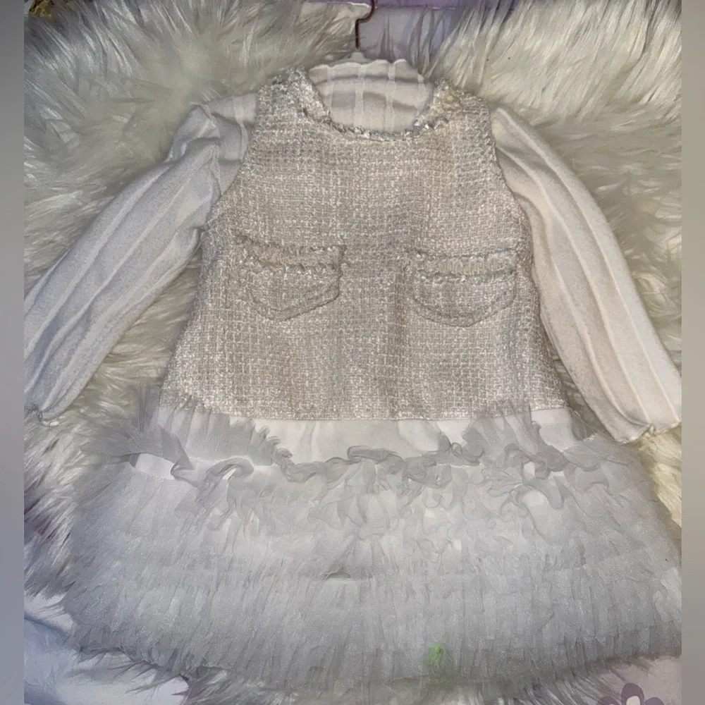 Elegant White Kids Dress - Picture 1 of 2